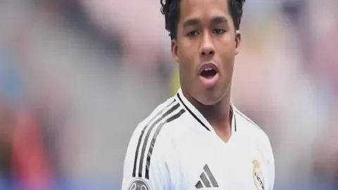 国米前锋塔雷米引援洽谈，土超多俱乐部已接洽